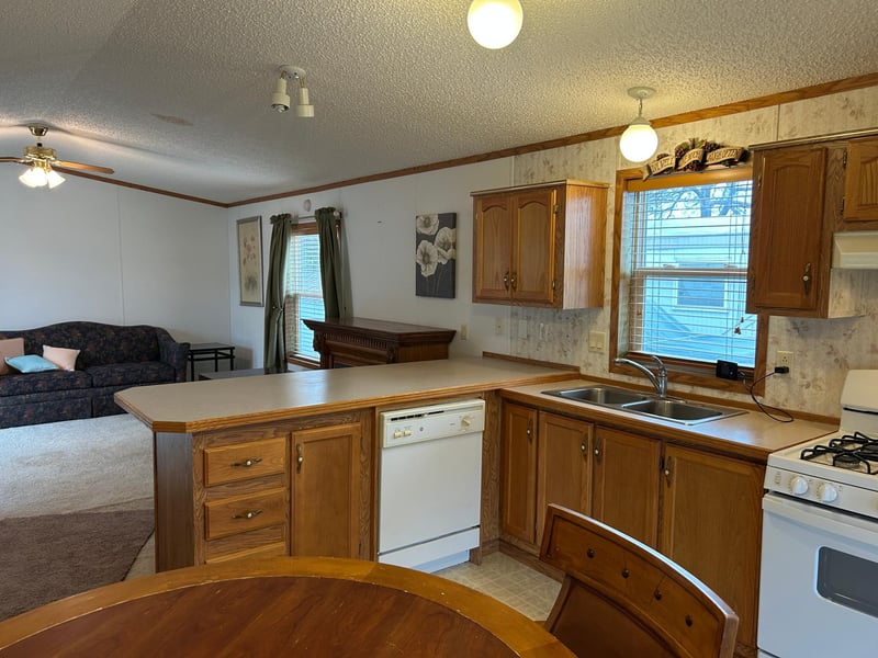 2067 Cornell Dr, Mounds View, MN 55112