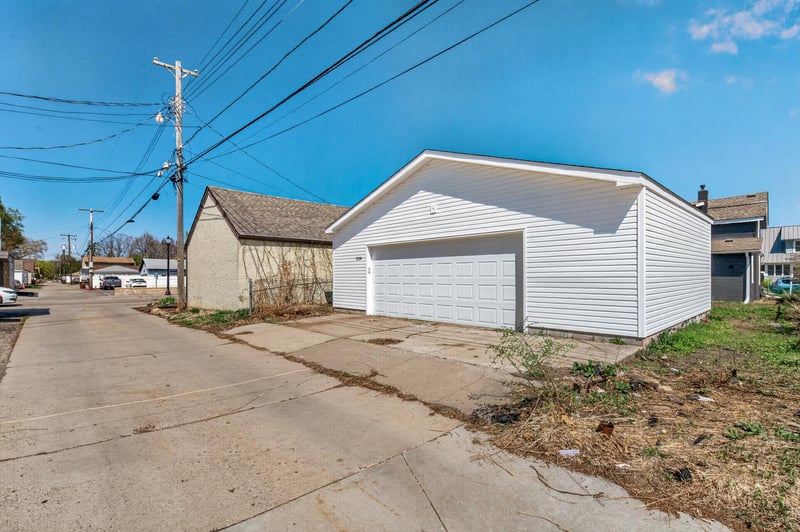 206 6th Ave S, South Saint Paul, MN 55075