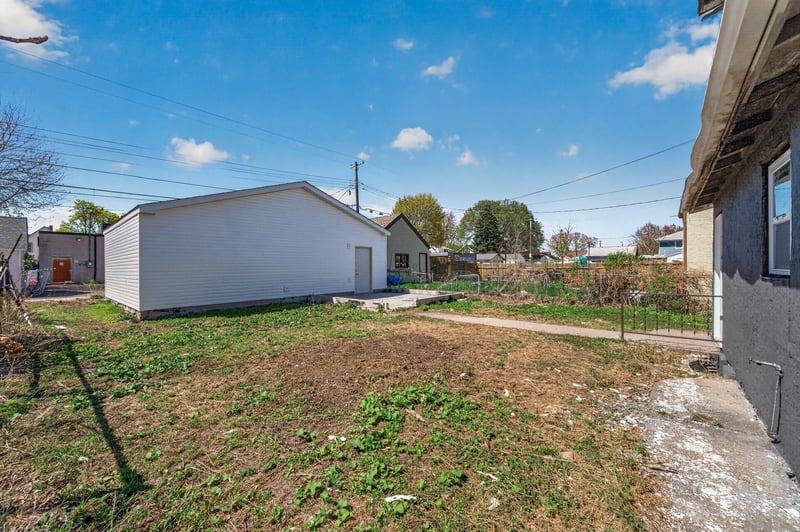 206 6th Ave S, South Saint Paul, MN 55075