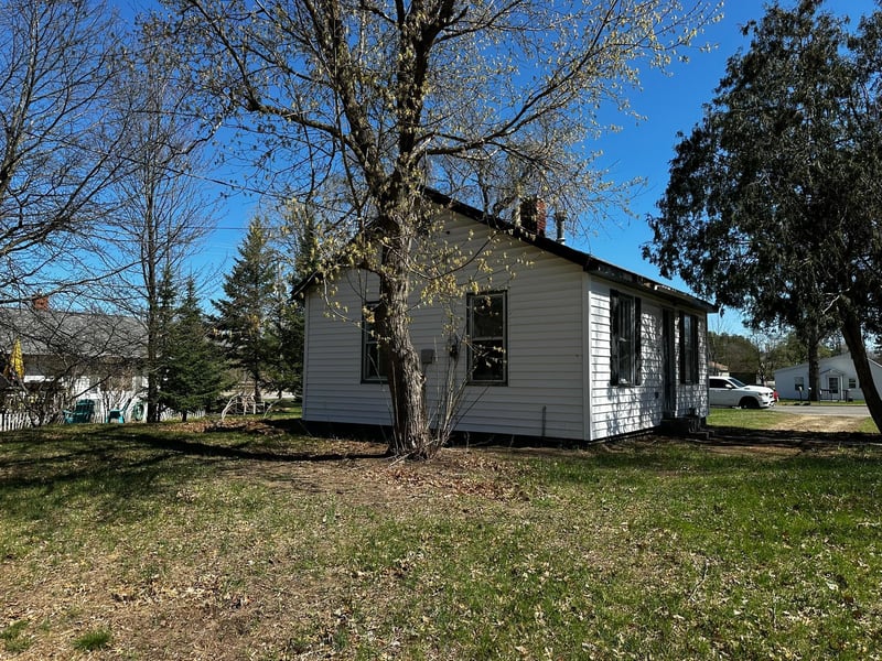 206 SW 7th St, Brainerd, MN 56401