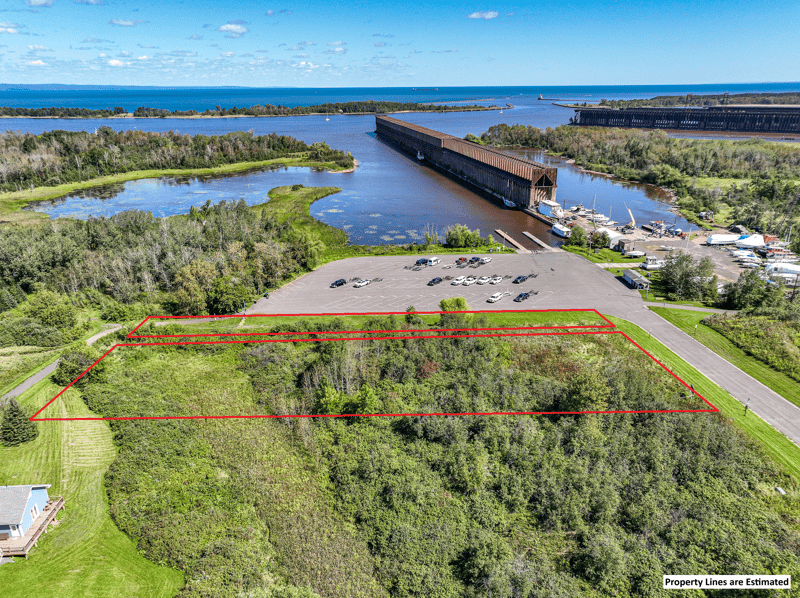 XX 30th Ave E, Superior, WI 54880