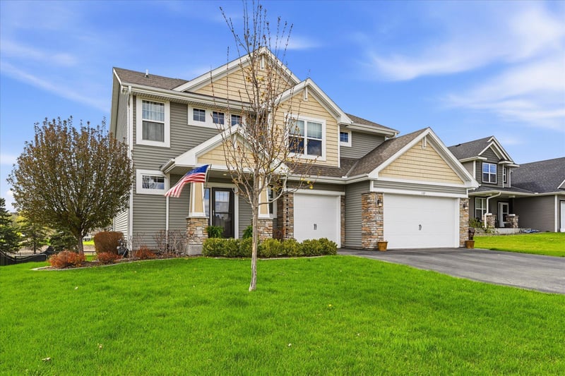 137 6th St NW, Delano, MN 55328