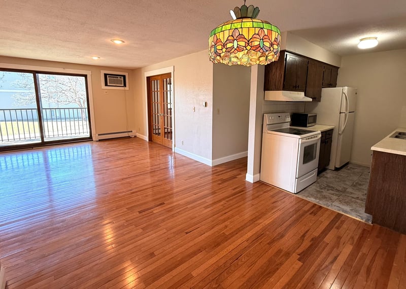 1340 9th Ave S #206, Saint Cloud, MN 56301
