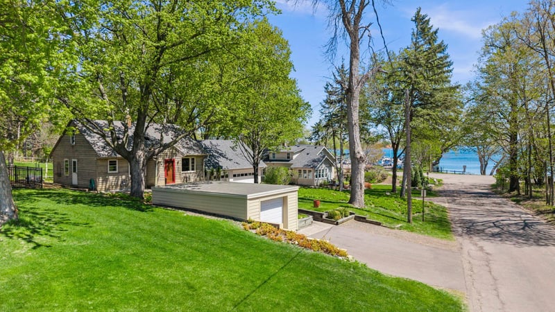 1990 Spates Ave, Orono, MN 55356