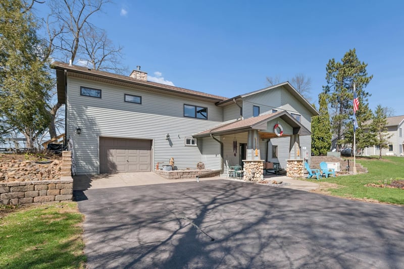 17495 328th Ave, Isle, MN 56342
