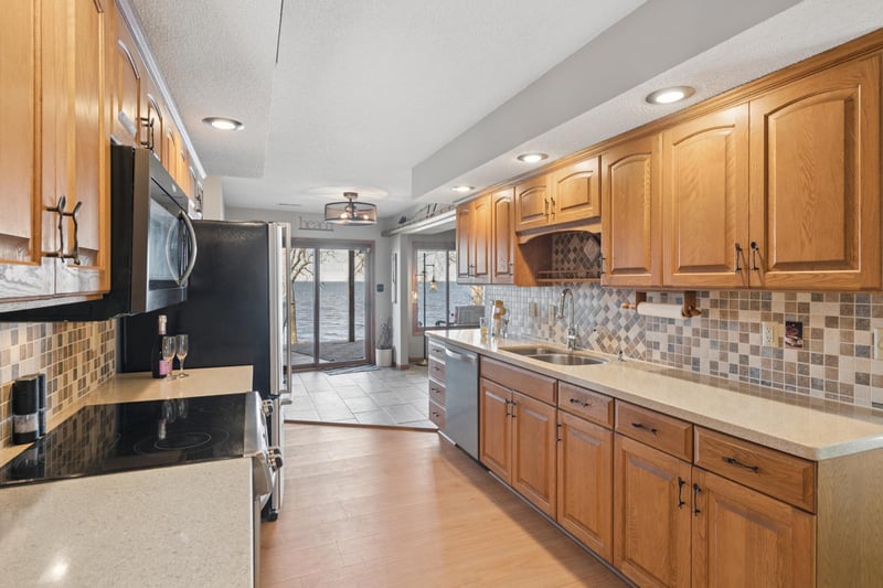 17495 328th Ave, Isle, MN 56342
