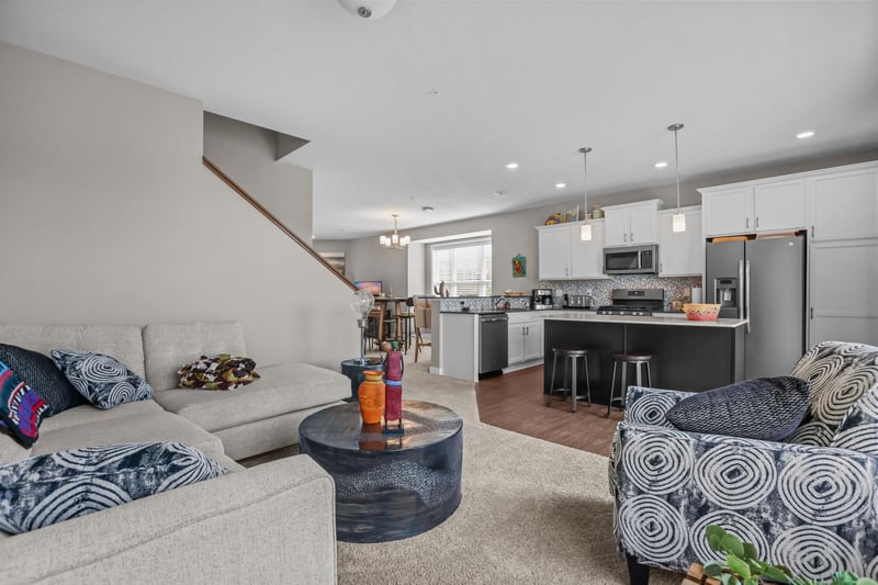 220 Monroe St, Anoka, MN 55303