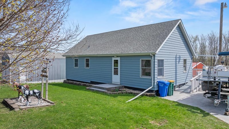 720 S Tyler St, Tyler, MN 56178
