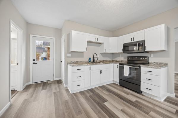 615 Getty St S, Sauk Centre, MN 56378