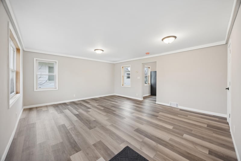 615 Getty St S, Sauk Centre, MN 56378