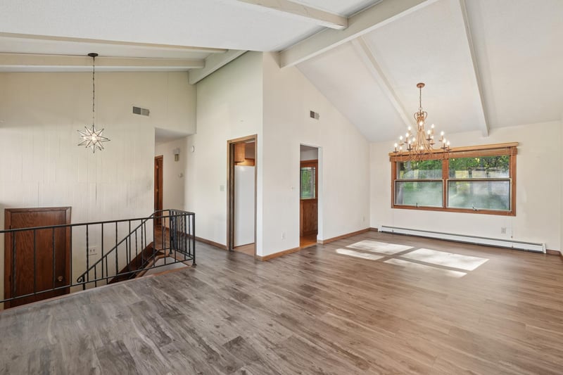 2891 Legion Ave N, Lake Elmo, MN 55042