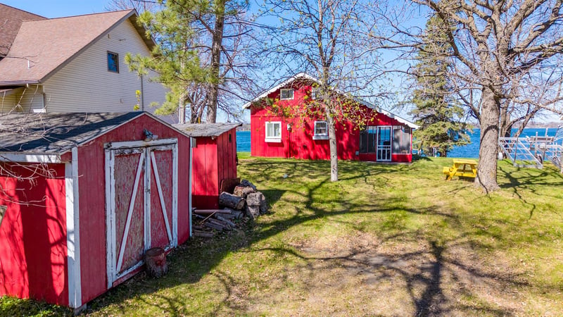 13960 Halvorson Beach Rd, Lake Park, MN 56554