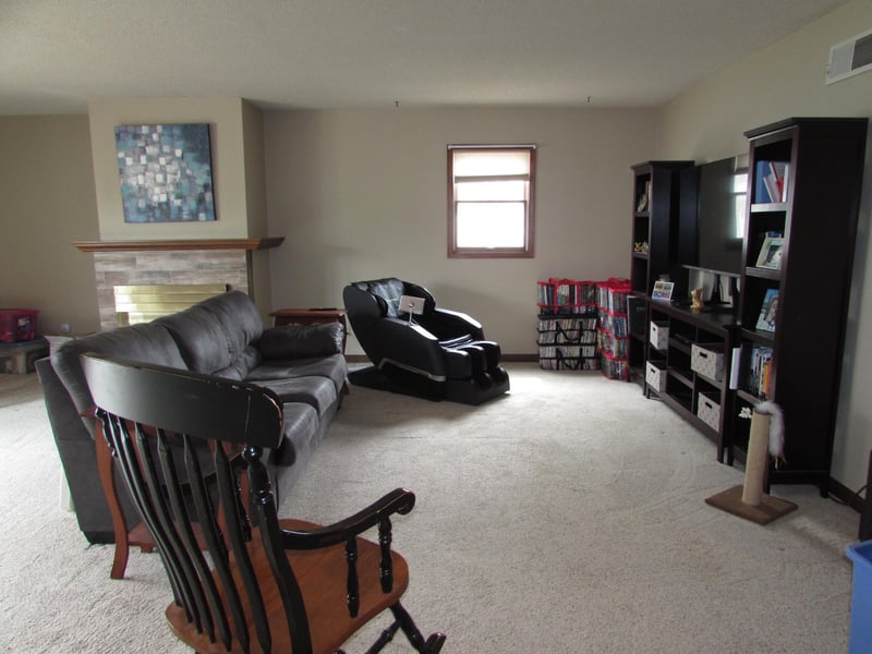 1115 Albion Ave, Fairmont, MN 56031
