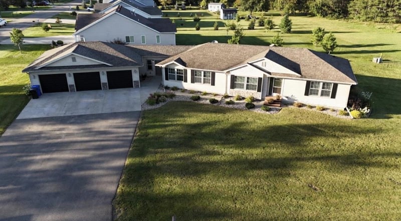 1994 Longview Dr, Detroit Lakes, MN 56501