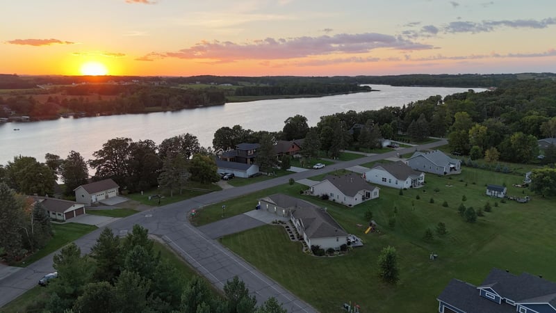 1994 Longview Dr, Detroit Lakes, MN 56501