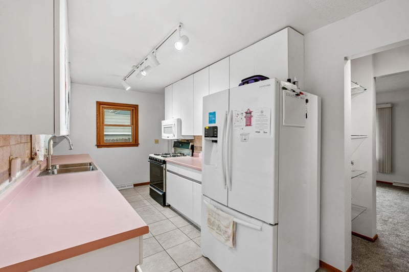 6324 Rolf Ave, Edina, MN 55439