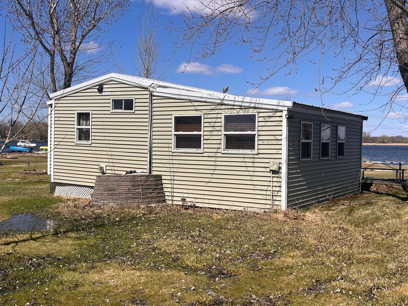 3894 Norris Ave NW, Annandale, MN 55302