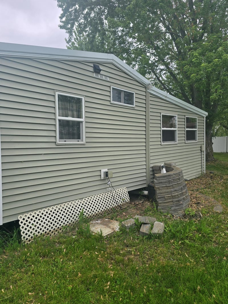 3894 Norris Ave NW, Annandale, MN 55302