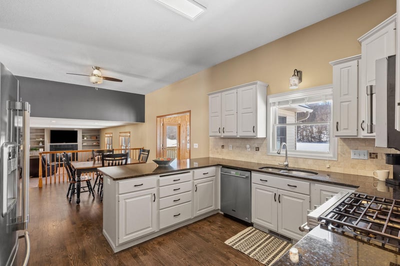 1393 Jefferson St, Hastings, MN 55033