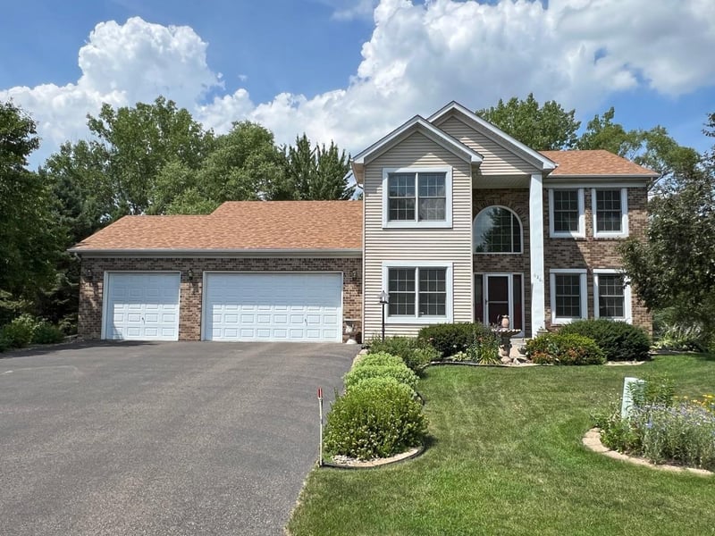 6361 Beckman Ct, Inver Grove Heights, MN 55077
