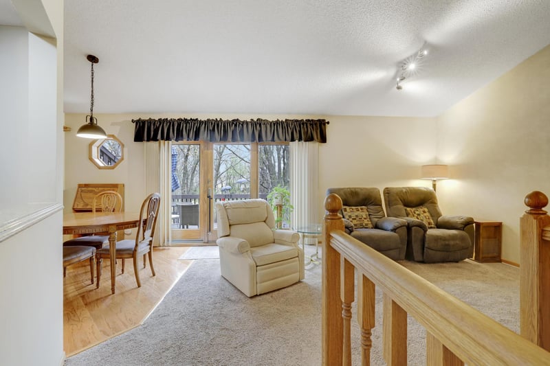 16 110th Ln NW, Coon Rapids, MN 55448