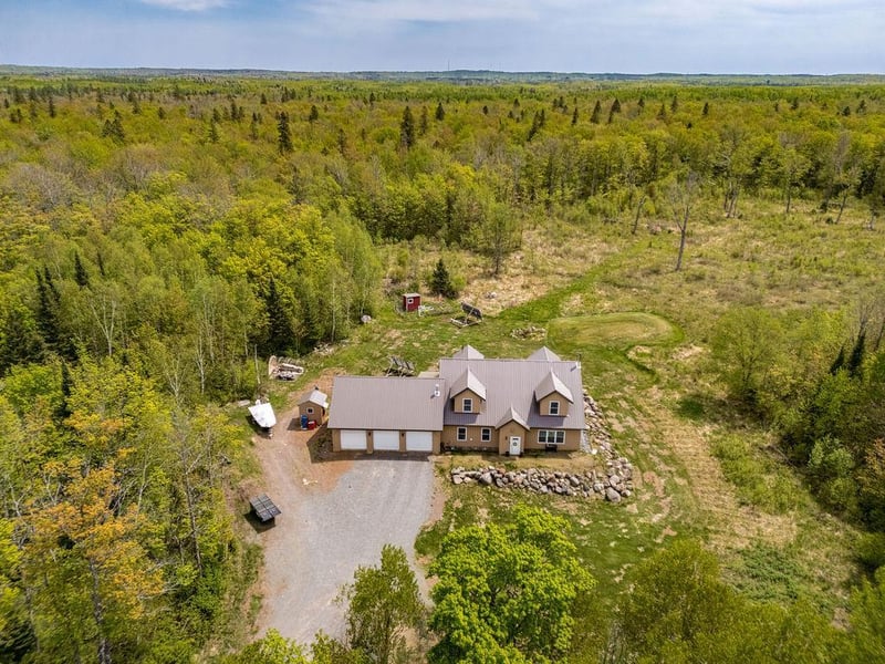 4598 Mcalpine Spur Rd, Two Harbors, MN 55616