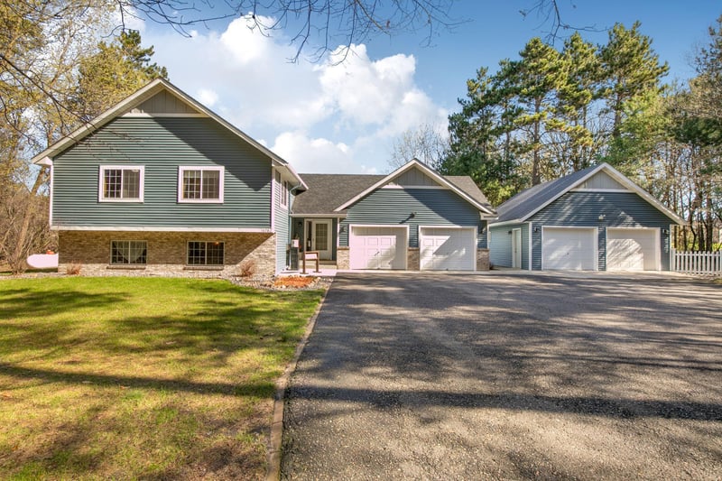 16282 41st St, Becker, MN 55308