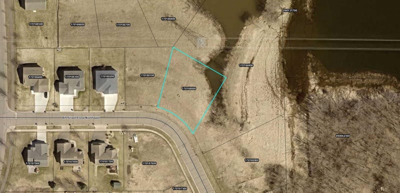 4748 4th Street Loop NE, Saint Cloud, MN 56304