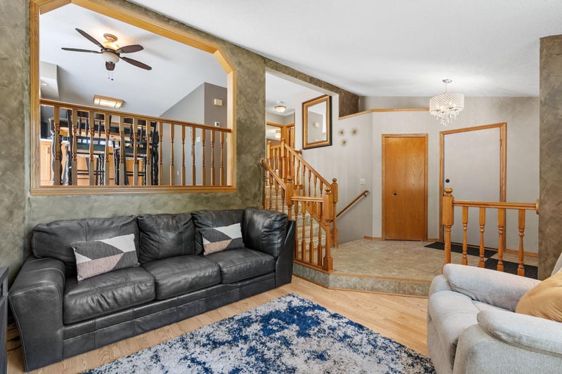 20648 Monroe St NE, Cedar, MN 55011