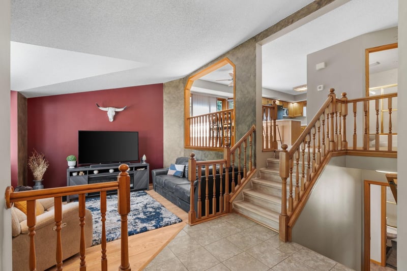 20648 Monroe St NE, Cedar, MN 55011