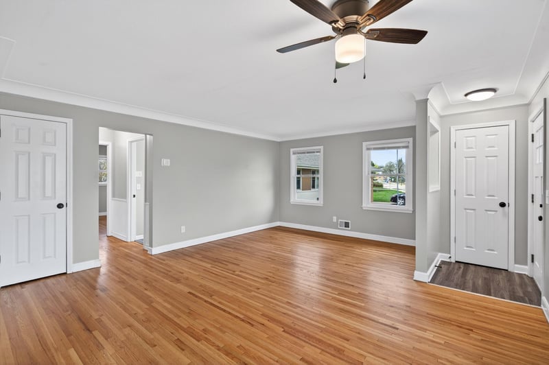 3901 Lake Drive Ave N, Robbinsdale, MN 55422