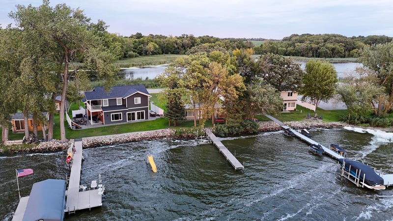 5762 165th St NE, Atwater, MN 56209