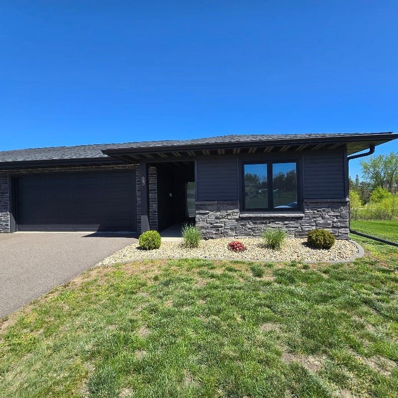 307 Sunset Ave, Mountain Lake, MN 56159