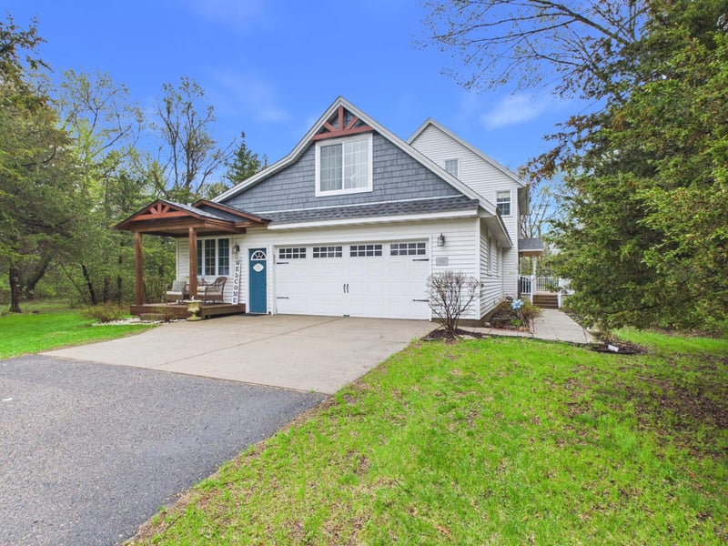 6431 106th St SE, Clear Lake, MN 55319