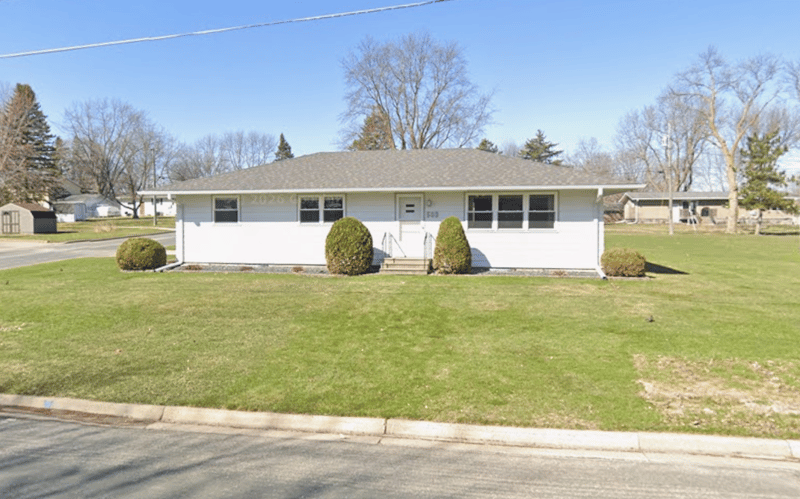 503 2nd Ave NW, Lonsdale, MN 55046