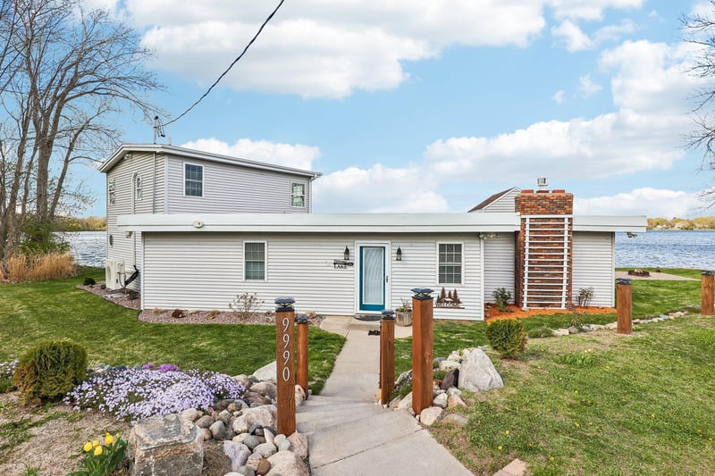 9990 Bonnie Glen Pw, Chisago City, MN 55013
