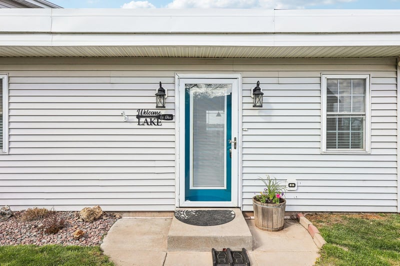 9990 Bonnie Glen Pw, Chisago City, MN 55013