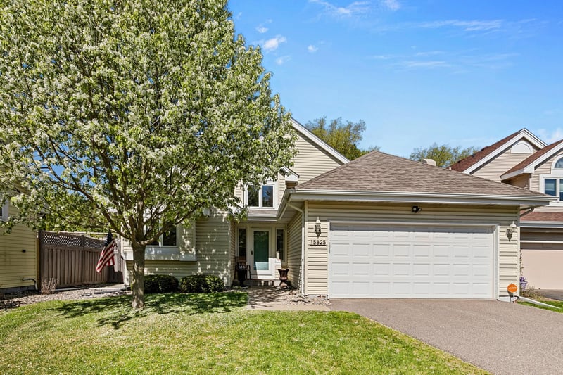 15825 16th Ave N, Plymouth, MN 55447