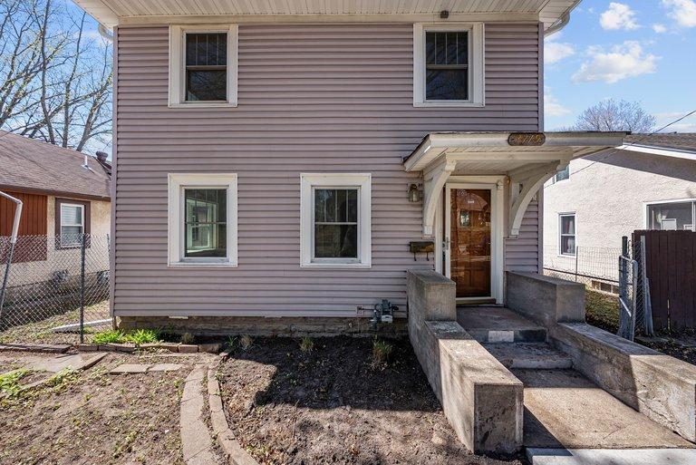 3719 Logan Ave N, Minneapolis, MN 55412