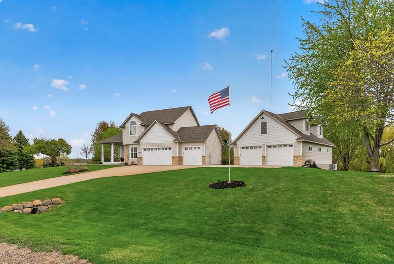 4895 Eagle Ridge Rd, Independence, MN 55357