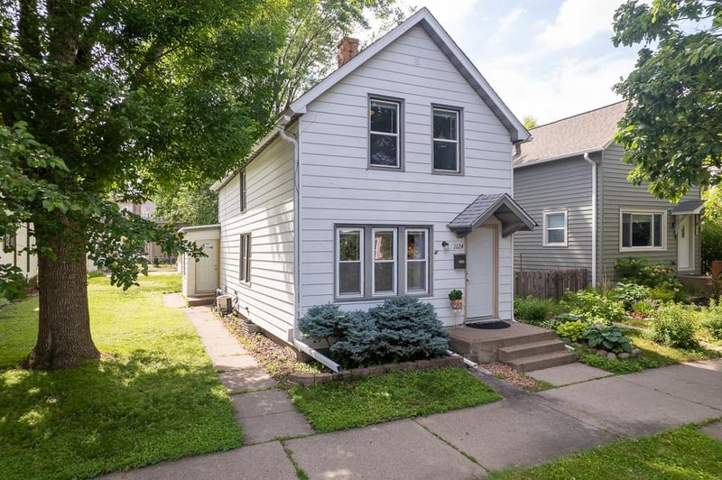 1124 5th St NE, Minneapolis, MN 55413