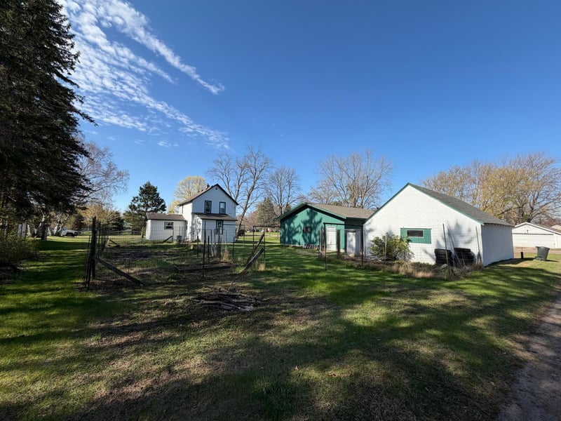 913 Birch St, Crosby, MN 56441
