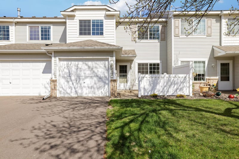 7102 Quarry Ave NE, Otsego, MN 55330