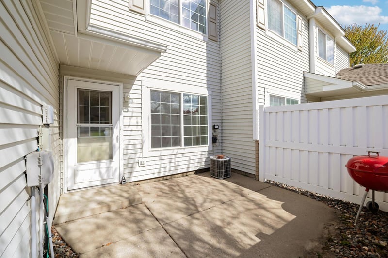 7102 Quarry Ave NE, Otsego, MN 55330