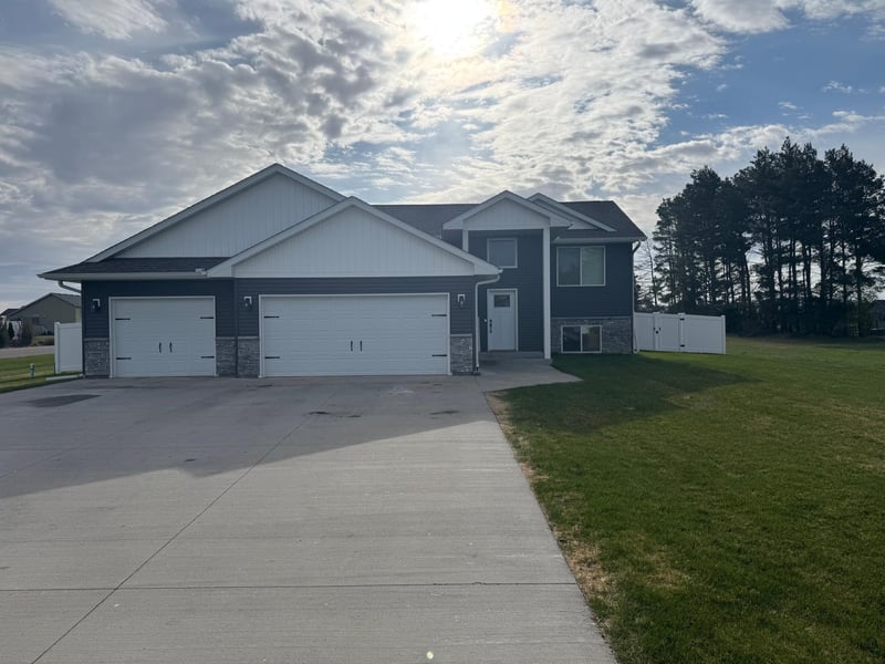 17632 Grace Ln, Little Falls, MN 56345