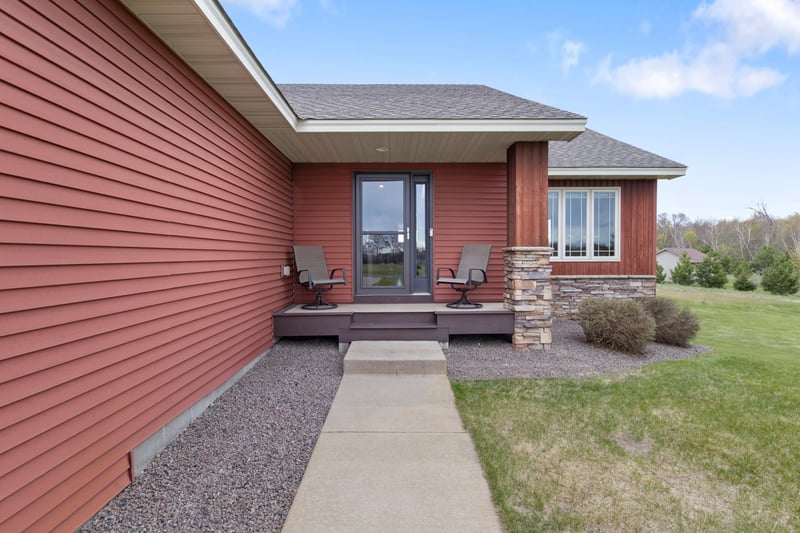 24065 Leo St NE, Stacy, MN 55079