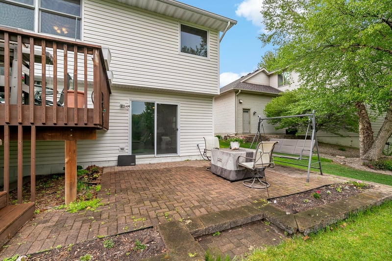 2801 87th Trl N, Brooklyn Park, MN 55443