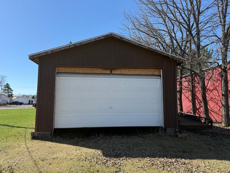 126 E Hibbing Ave, Keewatin, MN 55753