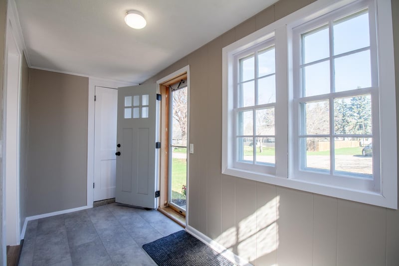 215 2nd Ave NW, Rothsay, MN 56579