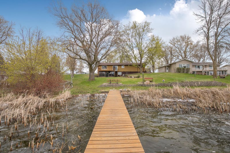 29291 Kraemer Lake Rd, Saint Joseph, MN 56374